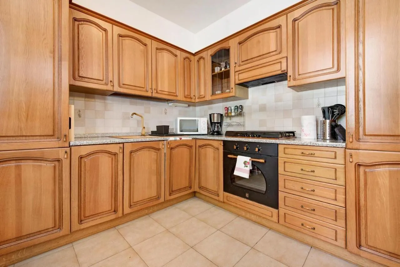 Apartment La Gemma Sul Lago Campione del Garda